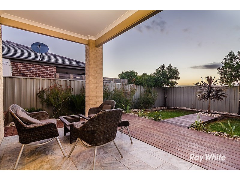 13 Shiels Street, Cranbourne East VIC 3977
