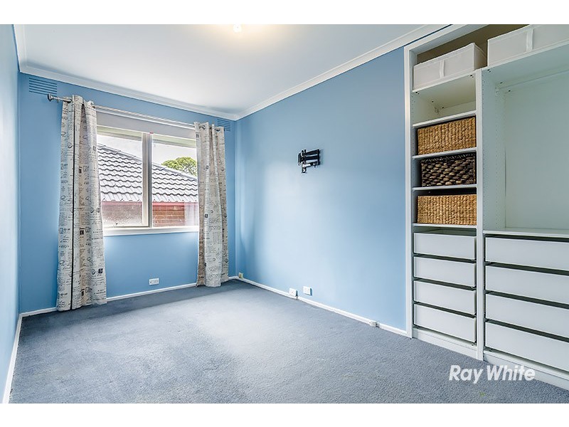 1 Delmont Court, Cranbourne VIC 3977