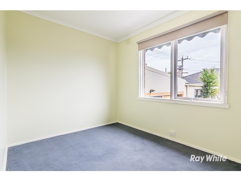 1 Delmont Court, Cranbourne VIC 3977