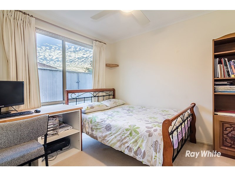 20 Genoa Way, Cranbourne West VIC 3977