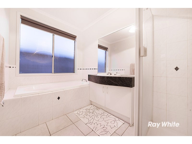 22 President Road, Narre Warren South VIC 3805
