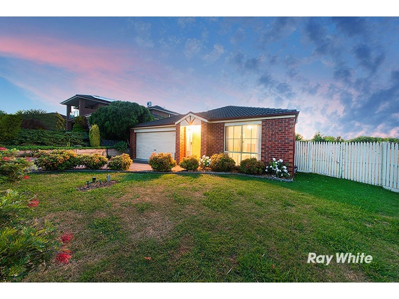 41 The Avenue, Narre Warren South VIC 3805