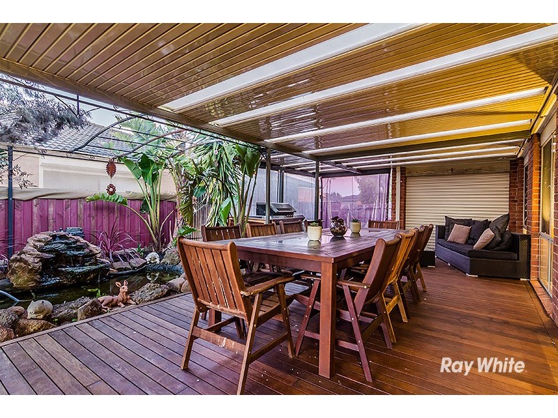 54 Miralie Way, Cranbourne West VIC 3977