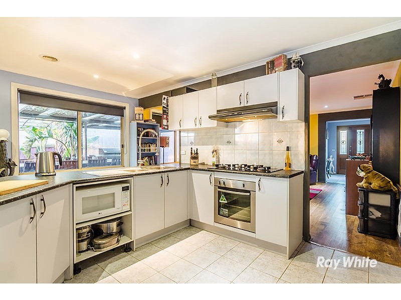 54 Miralie Way, Cranbourne West VIC 3977