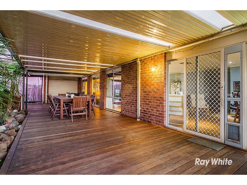 54 Miralie Way, Cranbourne West VIC 3977