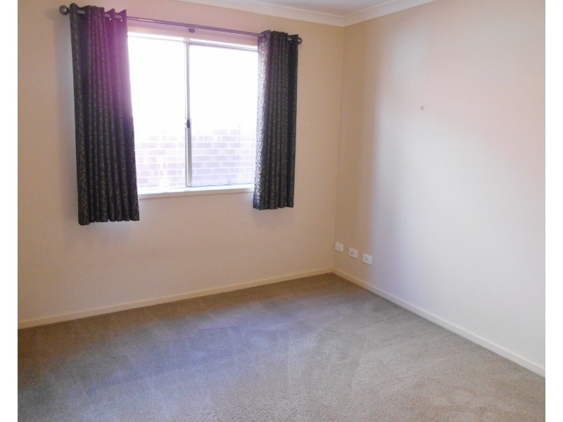 17 Chorus Way, Cranbourne East VIC 3977