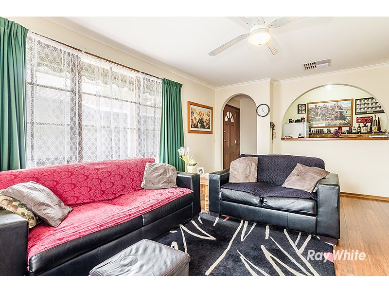 10 Belmar Street, Cranbourne VIC 3977