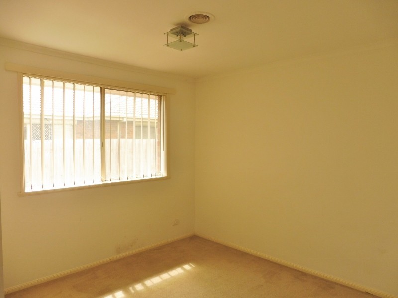 7 Olive Road, Hampton Park VIC 3976