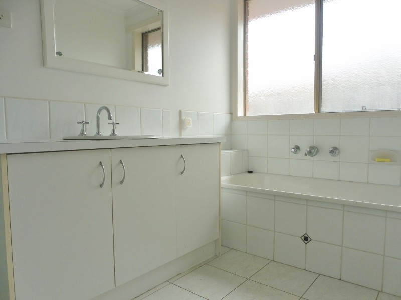 7 Olive Road, Hampton Park VIC 3976