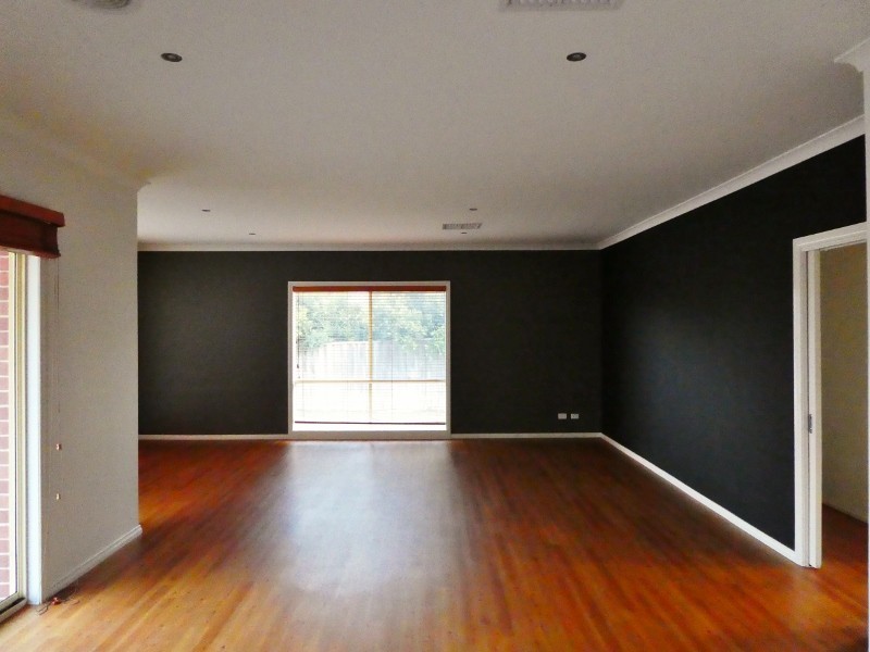 6 Flinders Park Drive, Officer VIC 3809