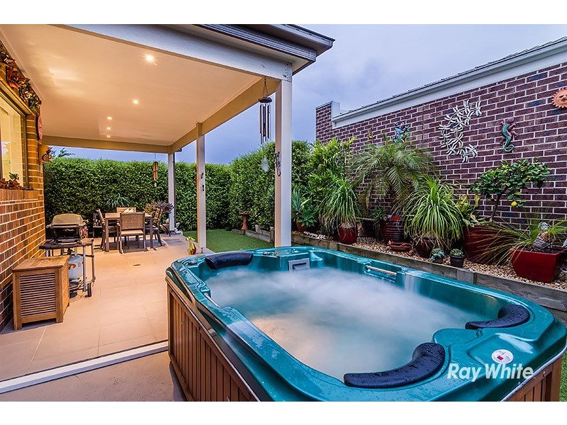 15 Livida Circuit, Lyndhurst VIC 3975