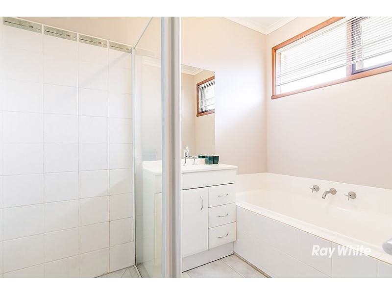21 Franleigh Drive, Narre Warren VIC 3805