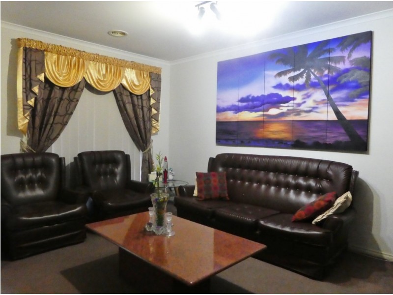 3 Nandaly Place, Cranbourne West VIC 3977