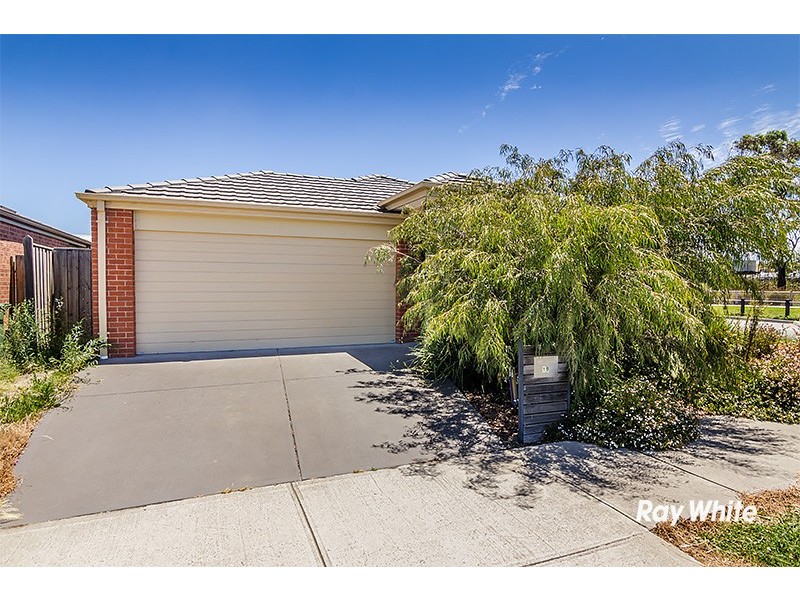 19 Markbeech Crescent, Officer VIC 3809