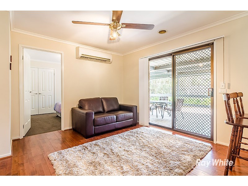 12 Rowen Court, Cranbourne North VIC 3977