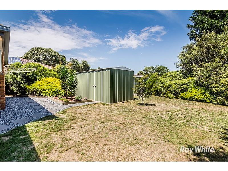 12 Rowen Court, Cranbourne North VIC 3977