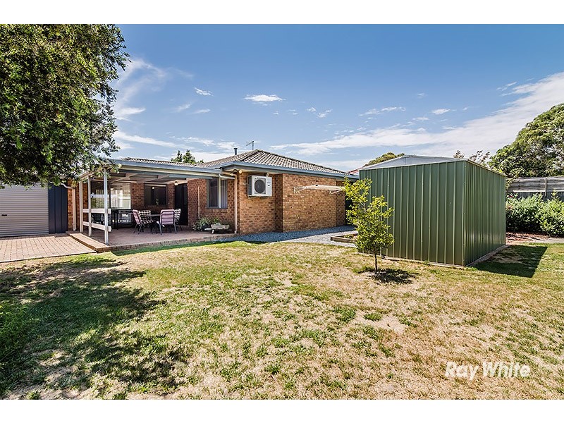 12 Rowen Court, Cranbourne North VIC 3977
