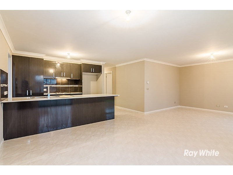 84 Nelson Street, Cranbourne East VIC 3977