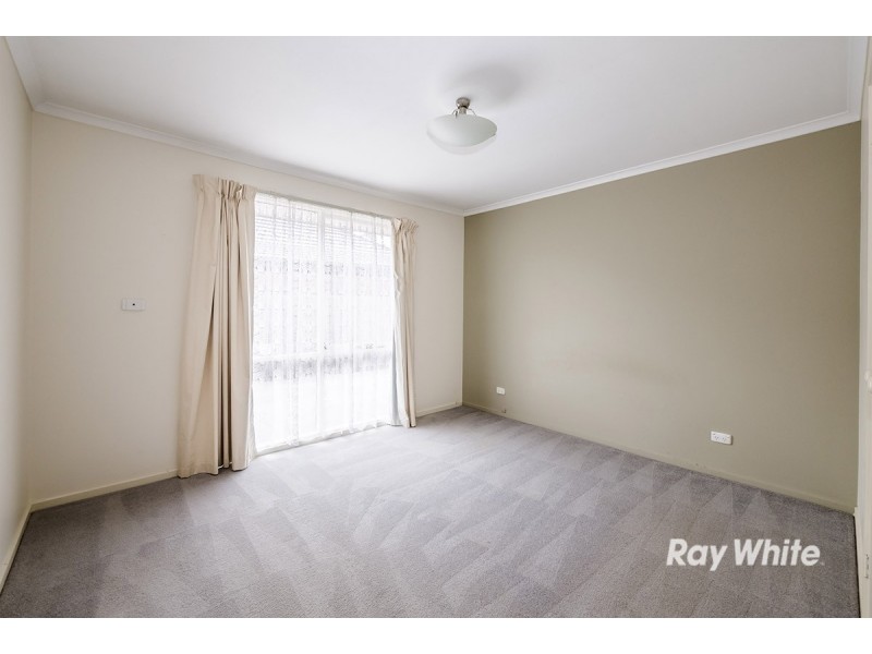 12 Hoop Pine Court, Cranbourne North VIC 3977