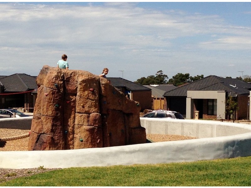 64 Bona Vista Rise, Clyde VIC 3978