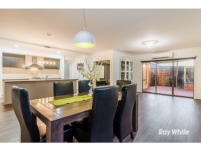 13 Rock Daisy Drive, Cranbourne West VIC 3977