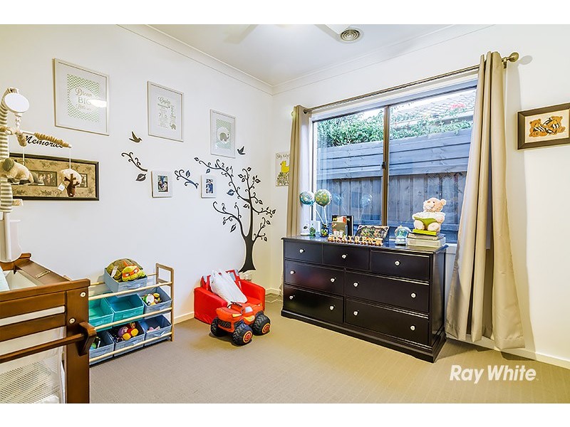 13 Rock Daisy Drive, Cranbourne West VIC 3977