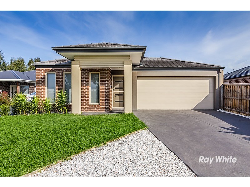 15 Nobel Drive, Cranbourne West VIC 3977