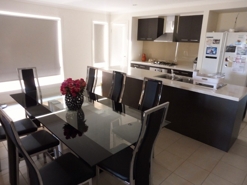 15 Nobel Drive, Cranbourne West VIC 3977