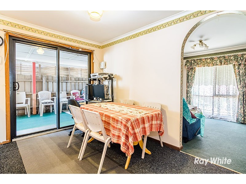 2 Marnie Drive, Cranbourne West VIC 3977