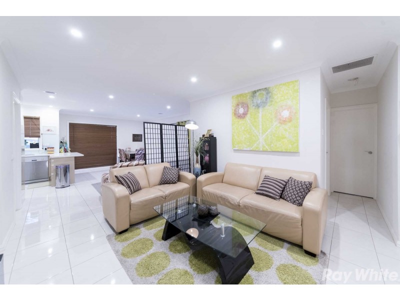 15A Rebecca Court, Cranbourne North VIC 3977