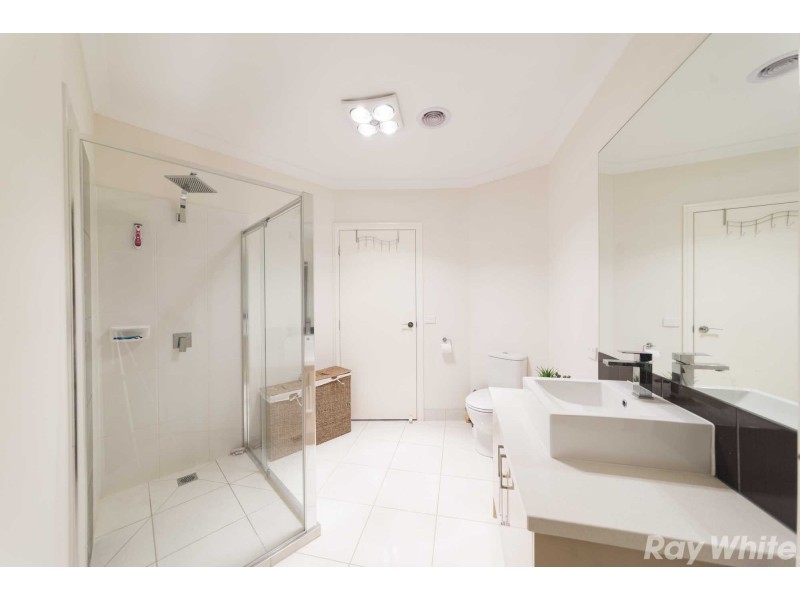 15A Rebecca Court, Cranbourne North VIC 3977