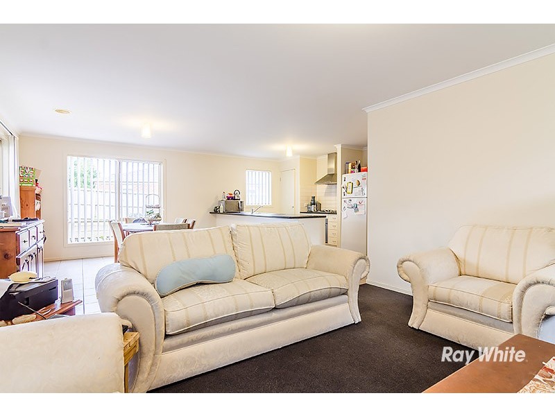 4 Fiscus Court, Cranbourne VIC 3977
