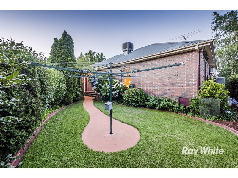 10 Gardenia Court, Narre Warren South VIC 3805