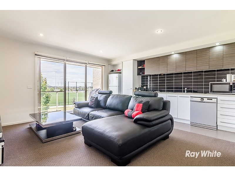 38 Aleppo Place, Cranbourne VIC 3977
