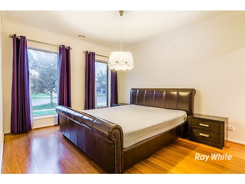 7 Morphetville Street, Clyde North VIC 3978