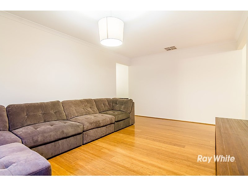 7 Morphetville Street, Clyde North VIC 3978