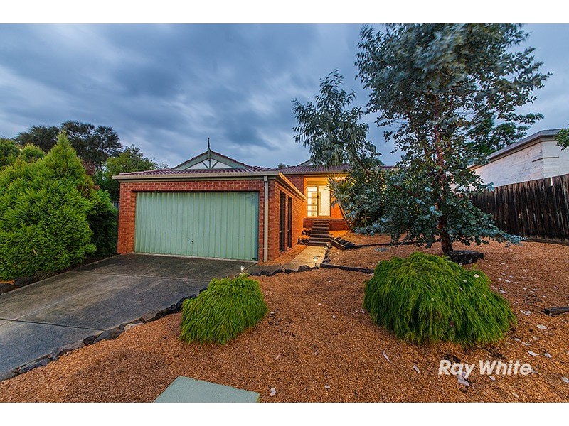 14 Allington Place, Langwarrin VIC 3910