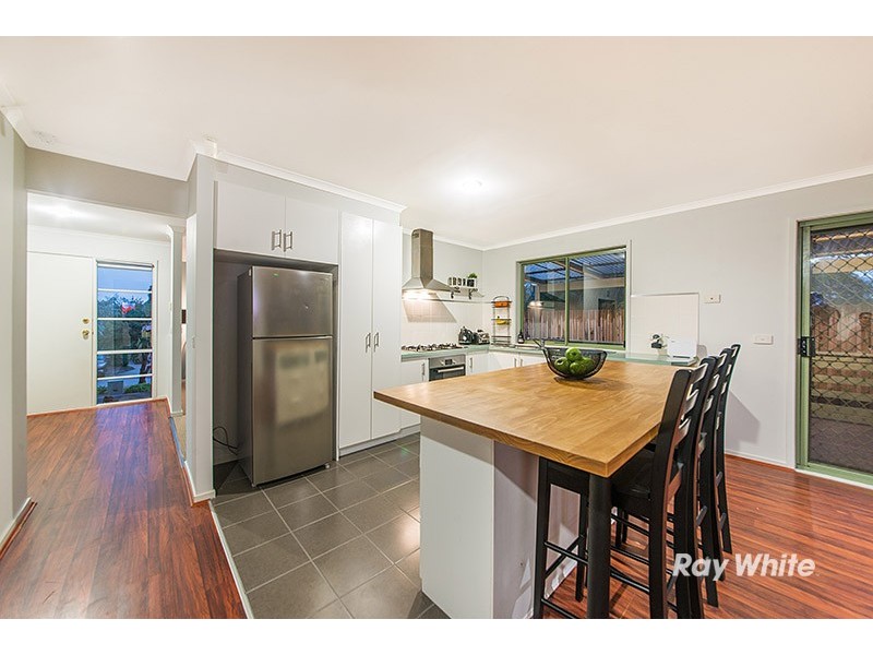 14 Allington Place, Langwarrin VIC 3910