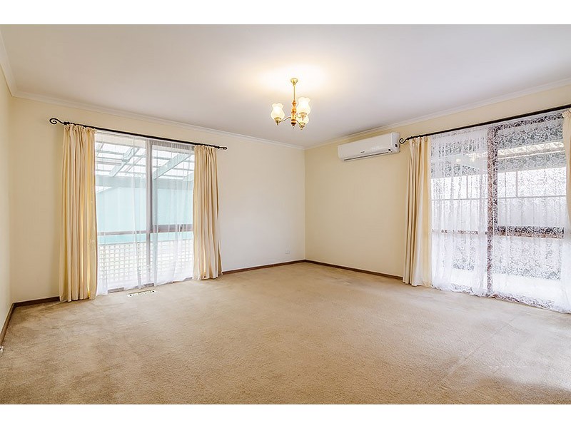 1/21 Rouse Street, Cranbourne VIC 3977