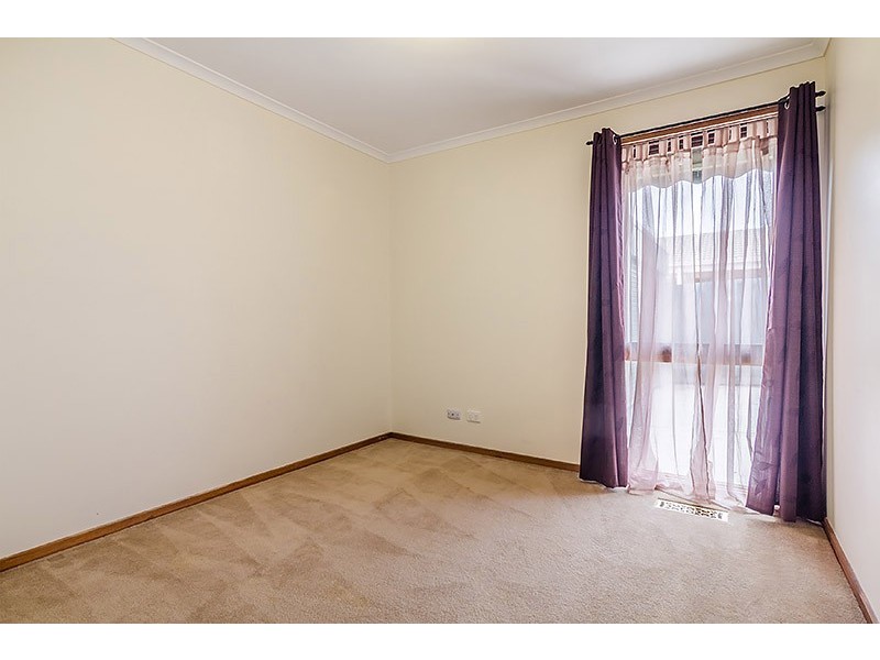 1/21 Rouse Street, Cranbourne VIC 3977