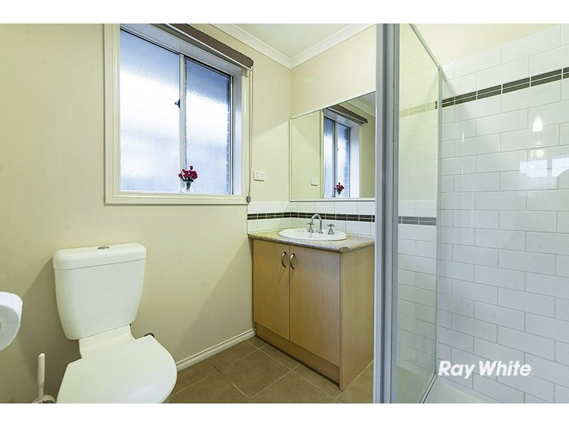 1 Kismet Close, Cranbourne West VIC 3977