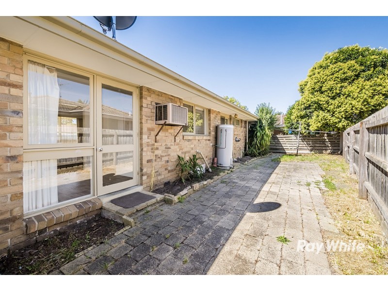 38 Harry Street, Cranbourne VIC 3977