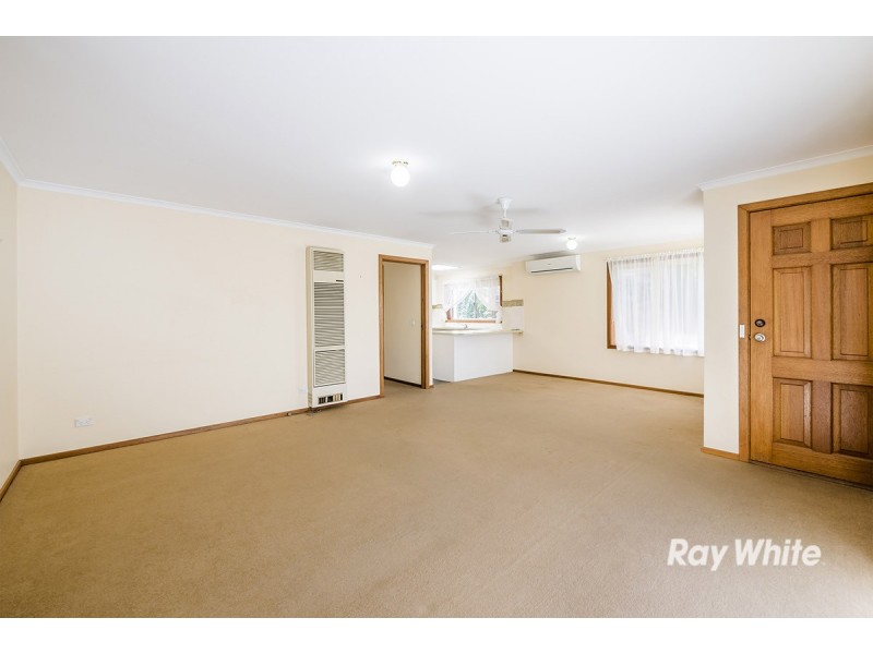 38 Harry Street, Cranbourne VIC 3977