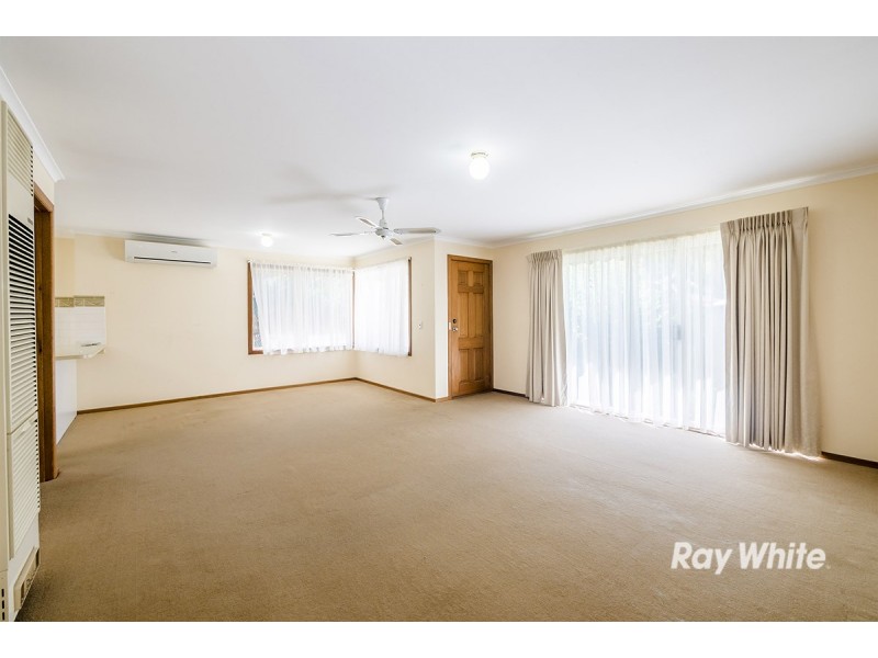 38 Harry Street, Cranbourne VIC 3977