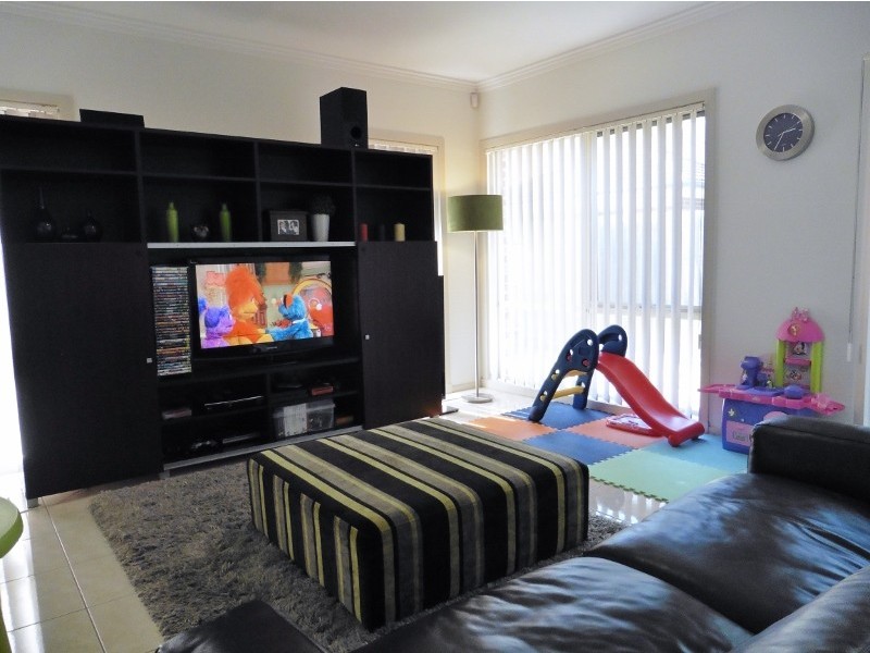 1/22 Paterson Drive, Lynbrook VIC 3975