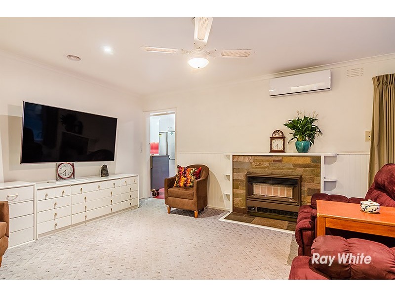 5 Lurline Street, Cranbourne VIC 3977