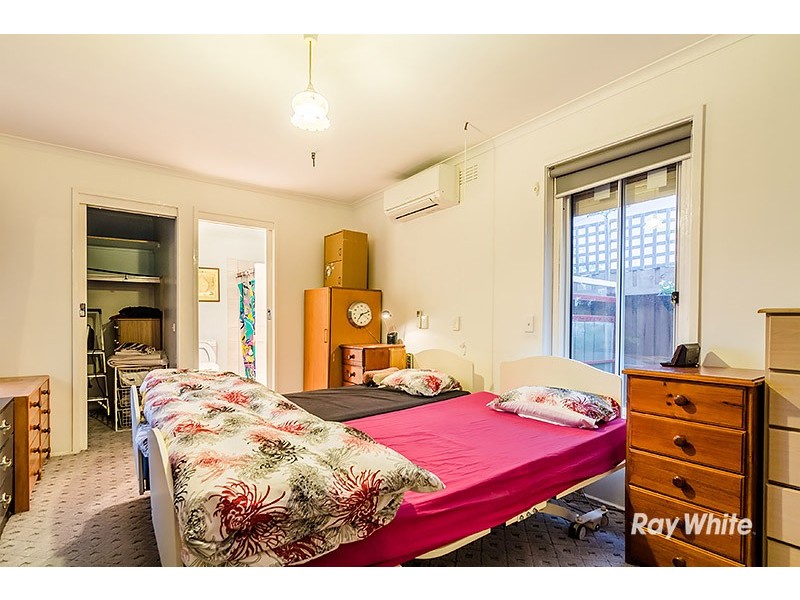 5 Lurline Street, Cranbourne VIC 3977