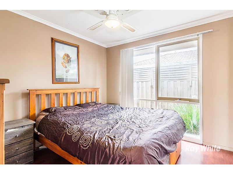 6 Willora Crescent, Cranbourne West VIC 3977