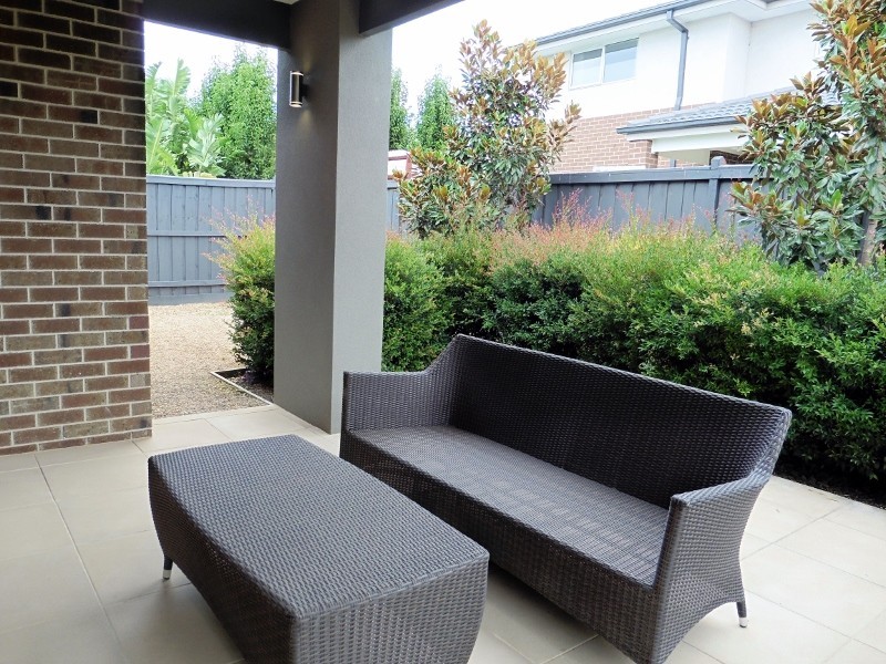 5 Red Maple Drive, Cranbourne West VIC 3977