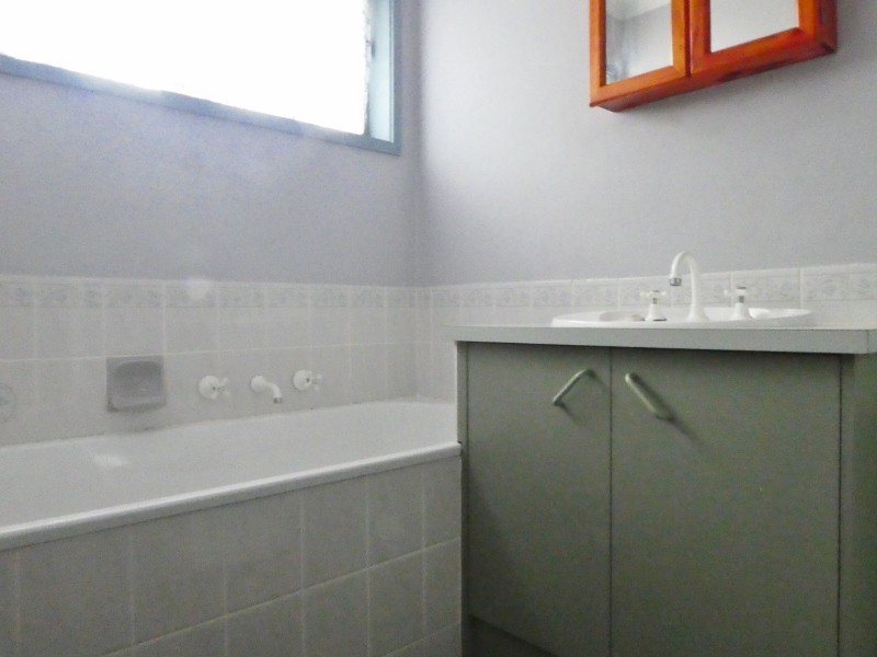 49 Raisell Road, Cranbourne West VIC 3977